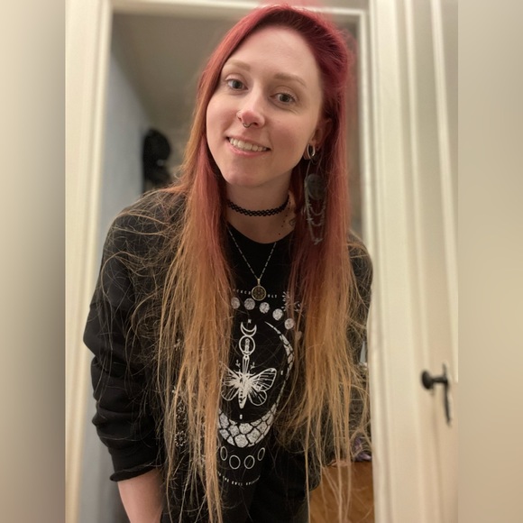 Meet your Posher, Shannon - Picture 3 of 4